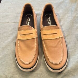 Sperry cream men’s shoes